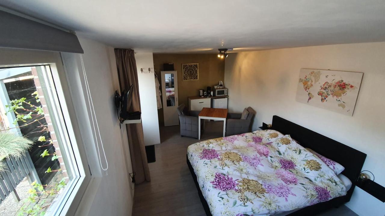 Logeren Op Dijk43 Broek op Langedijk Exterior foto