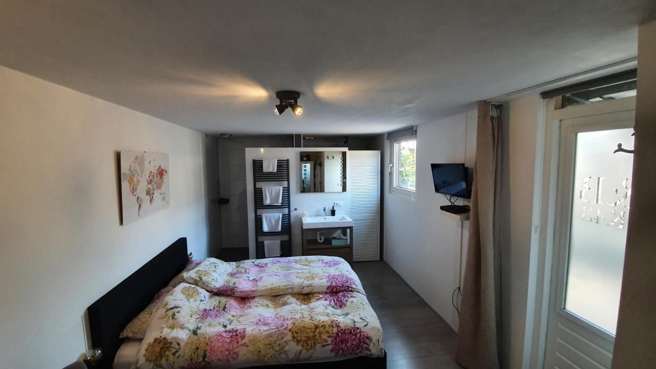 Logeren Op Dijk43 Broek op Langedijk Exterior foto